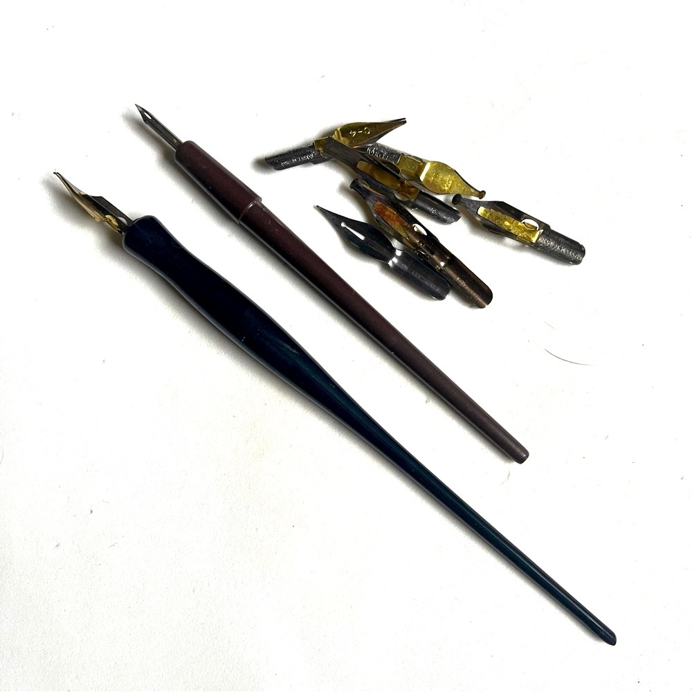 Classic Black and Brown Calligraphy Pen Set-2 pens 9 nibs.